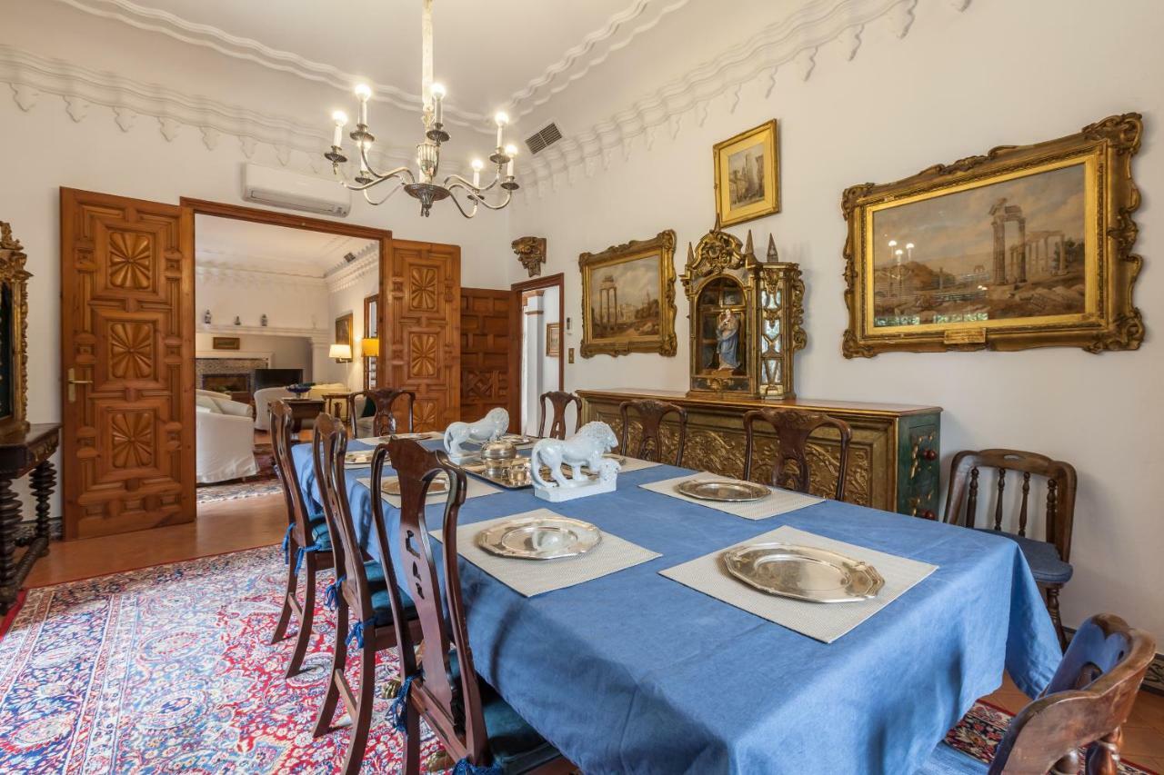 Villa Elvira, Exclusive Pool And Gardens In The Heart Of Sevilla Εξωτερικό φωτογραφία