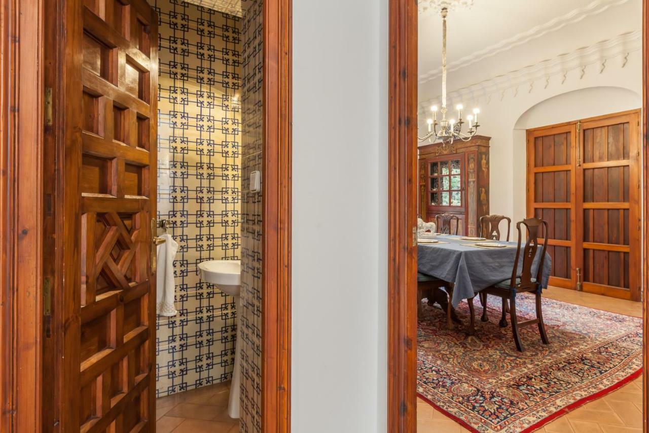 Villa Elvira, Exclusive Pool And Gardens In The Heart Of Sevilla Εξωτερικό φωτογραφία