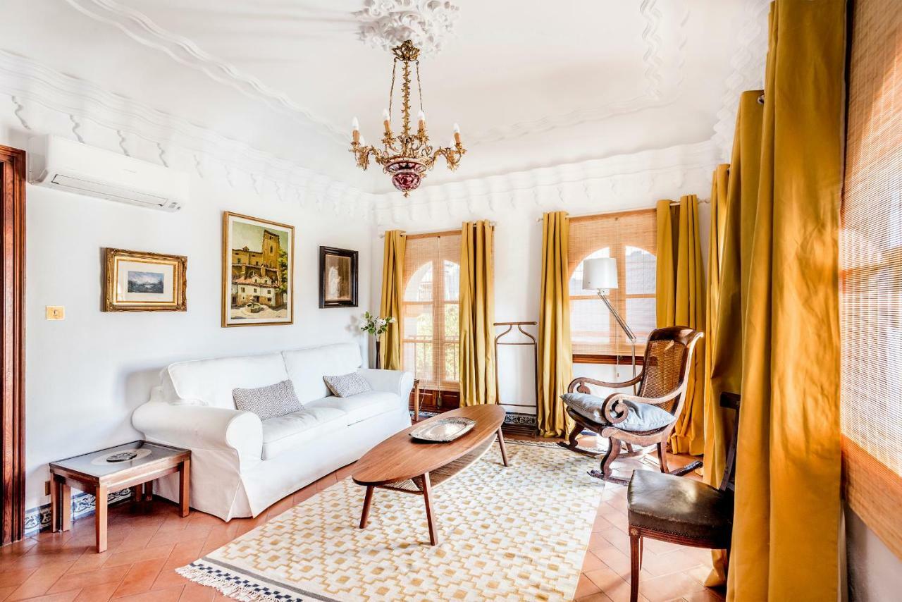 Villa Elvira, Exclusive Pool And Gardens In The Heart Of Sevilla Εξωτερικό φωτογραφία