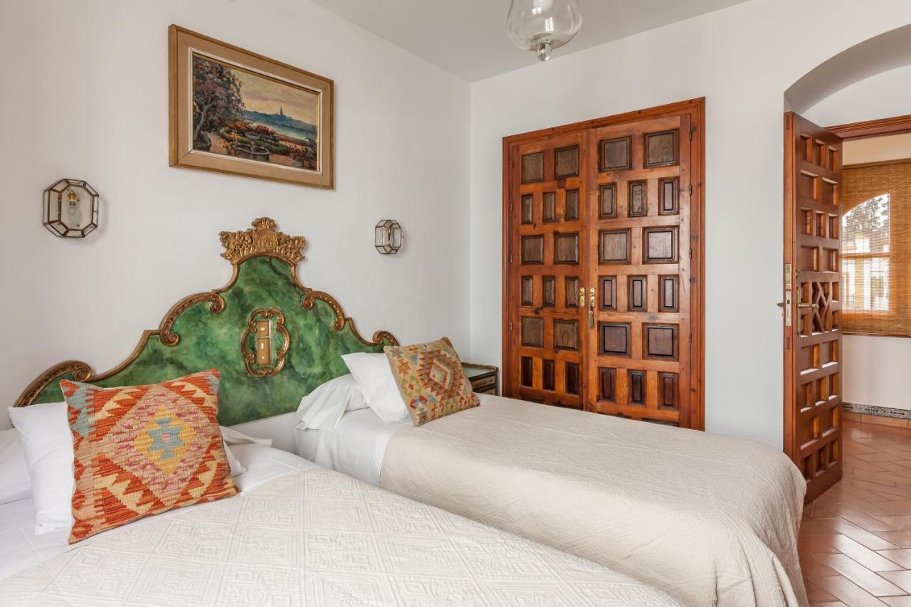 Villa Elvira, Exclusive Pool And Gardens In The Heart Of Sevilla Εξωτερικό φωτογραφία