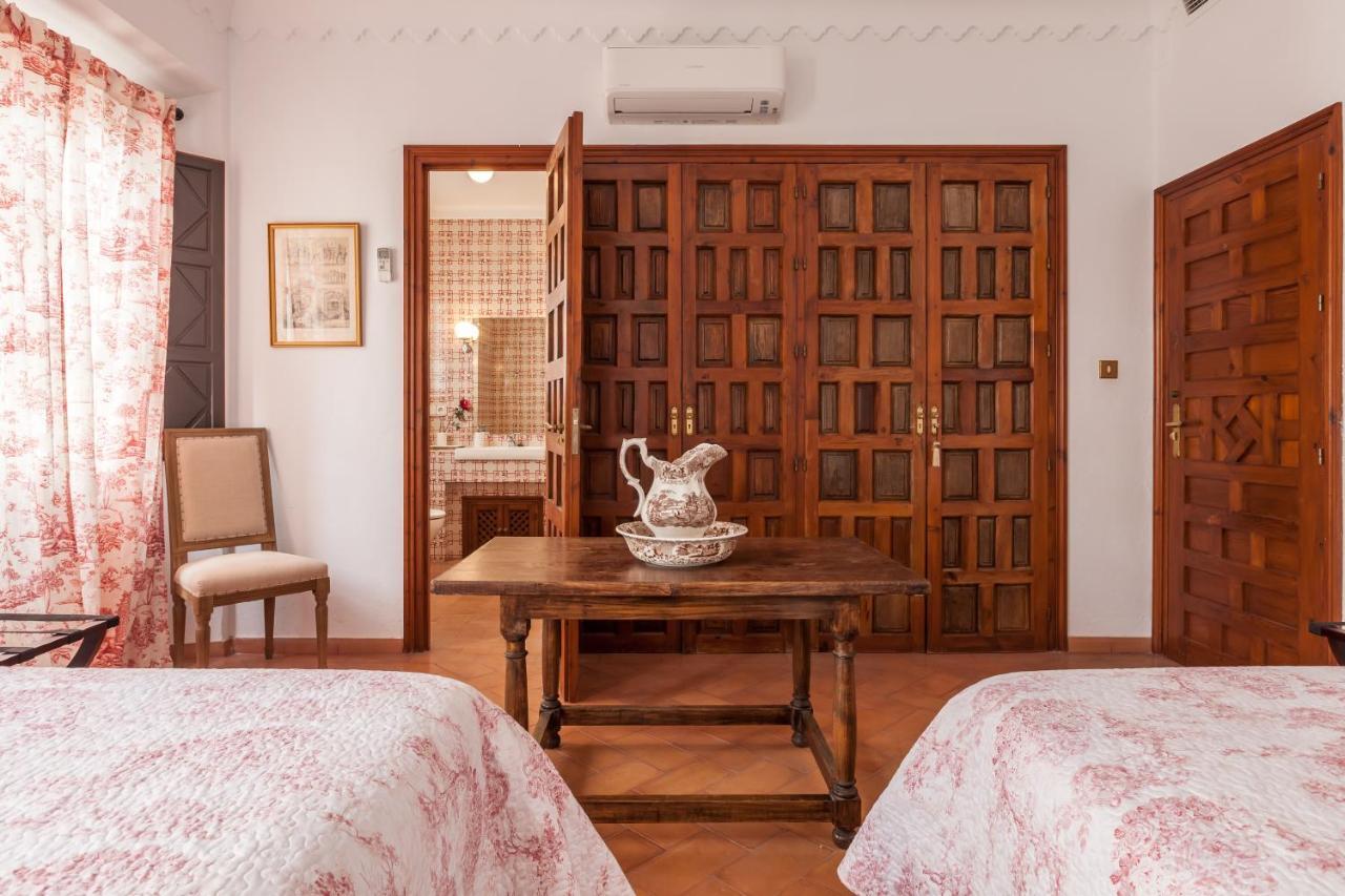 Villa Elvira, Exclusive Pool And Gardens In The Heart Of Sevilla Εξωτερικό φωτογραφία