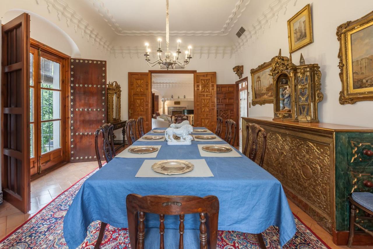 Villa Elvira, Exclusive Pool And Gardens In The Heart Of Sevilla Εξωτερικό φωτογραφία
