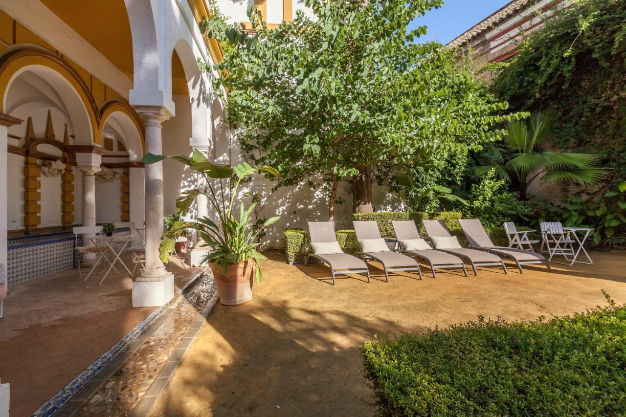 Villa Elvira, Exclusive Pool And Gardens In The Heart Of Sevilla Εξωτερικό φωτογραφία